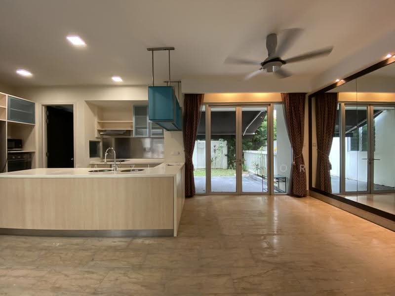 Rumah Berkembar untuk Dijual di Mont Kiara (Kuala Lumpur) - Fadzli Realtor - Kitchen - PropertyGuru.com.my
