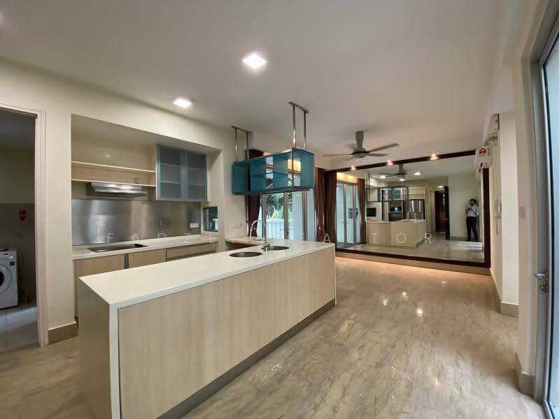 Rumah Berkembar untuk Dijual di Mont Kiara (Kuala Lumpur) - Fadzli Realtor - Kitchen - PropertyGuru.com.my