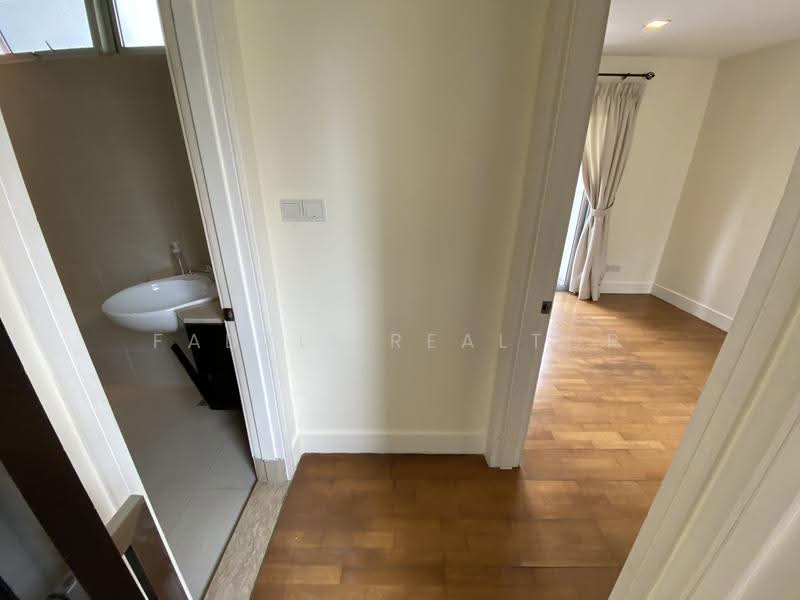 Rumah Berkembar untuk Dijual di Mont Kiara (Kuala Lumpur) - Fadzli Realtor - Bathroom - PropertyGuru.com.my