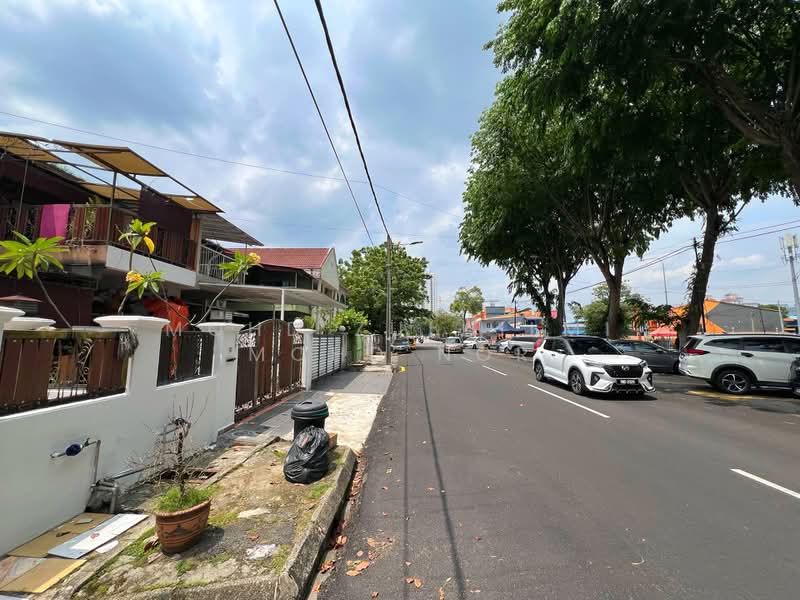 Rumah Teres 2 Tingkat untuk Dijual di Ampang (Selangor) - Mohd Zulhilmi Mohd Nor - Exterior - PropertyGuru.com.my