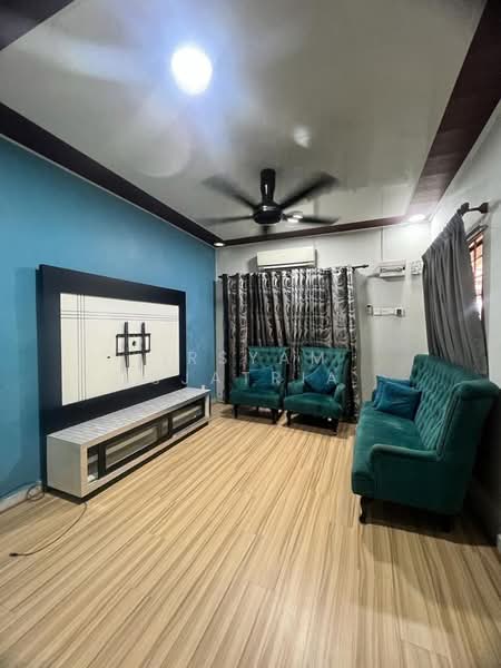 Rumah Teres 2 Tingkat untuk Disewa di Seksyen 7 (Bangi) - Irsyam Sjatria - Living Room - PropertyGuru.com.my