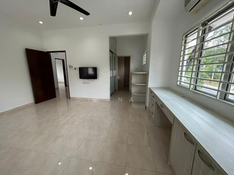 2-storey Terraced House for Rent in Sunway Kayangan (Shah Alam) - Diyana . - Bedroom - PropertyGuru.com.my