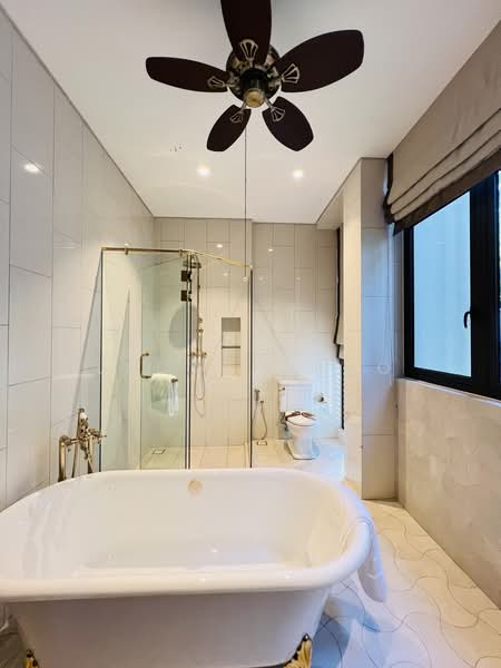 Semi-Detached House for Sale in Taman Sri Ukay (Ulu Kelang) - Lucas Choo - Bathroom - PropertyGuru.com.my