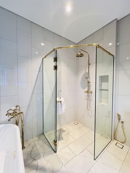 Semi-Detached House for Sale in Taman Sri Ukay (Ulu Kelang) - Lucas Choo - Bathroom - PropertyGuru.com.my