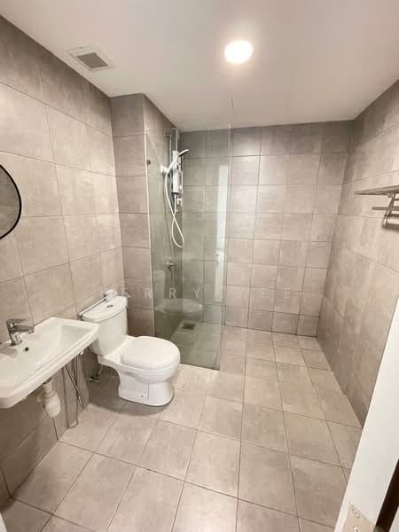 Servis Apartment untuk Dijual di One Equine - Terry Yee - Bathroom - PropertyGuru.com.my