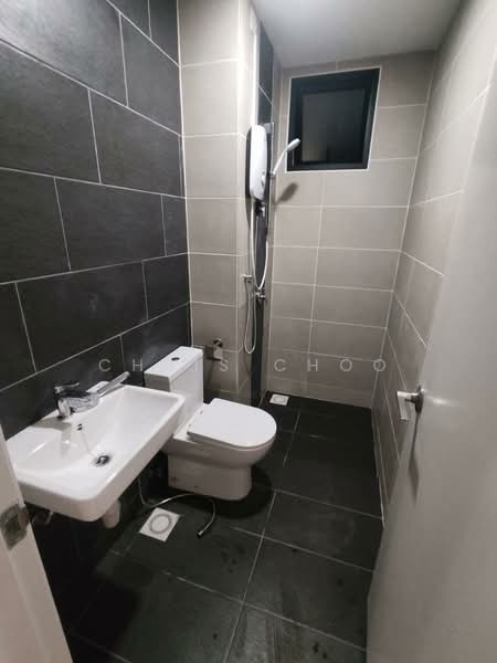 Service Residence for Sale at Tuan Residency - Chris Choo - Bathroom - PropertyGuru.com.my