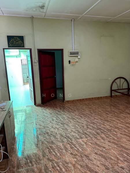 Shop / Office for Rent in Permas Jaya (Johor) - Hong . - Interior - PropertyGuru.com.my