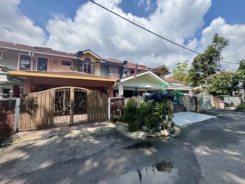 2-storey Terraced House for Sale in Seksyen 5 (Kota Damansara) - Azian Nasa - PropertyGuru.com.my