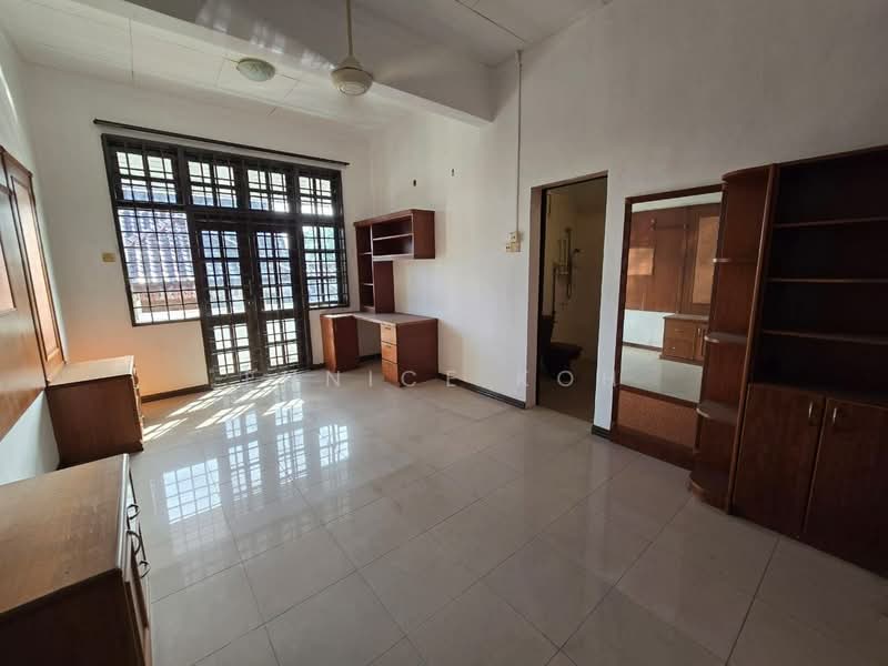 Semi-Detached House for Rent in Bandar Baru Uda (Johor Bahru) - Eunice Koh - PropertyGuru.com.my