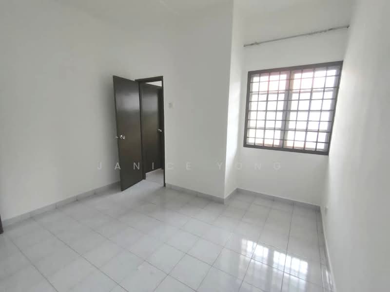 Rumah Teres 2 Tingkat untuk Disewa di Bandar Putra (Kulai) - Janice Yong - Interior - PropertyGuru.com.my