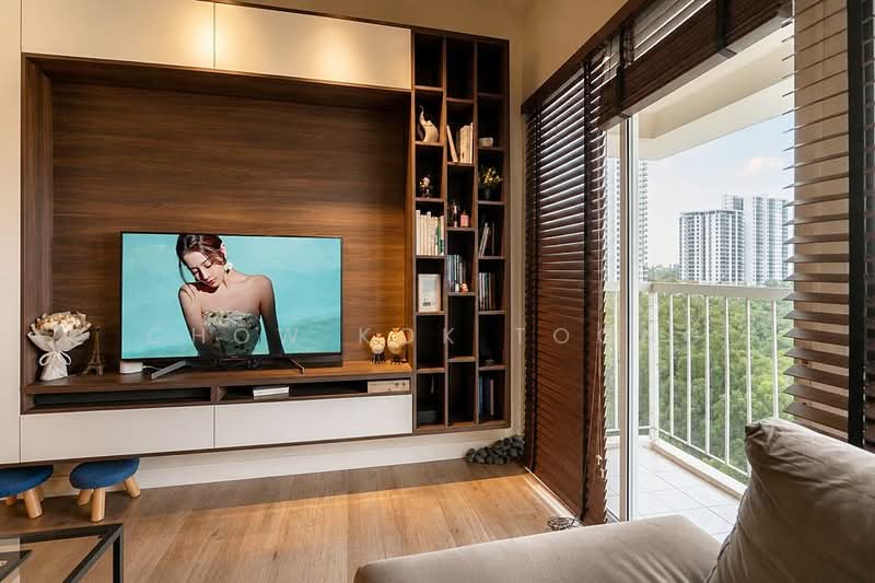 Servis Apartment untuk Dijual di Koi Kinrara - Chow Kok Toong - Living Room - PropertyGuru.com.my