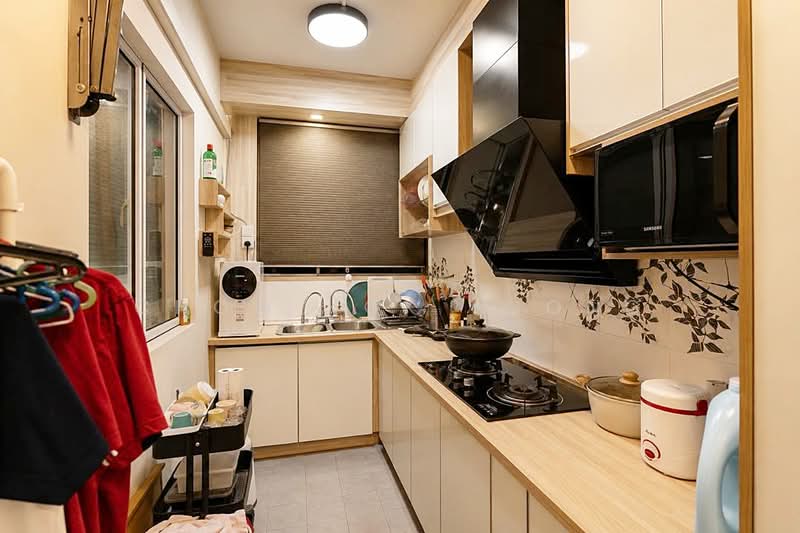 Servis Apartment untuk Dijual di Koi Kinrara - Chow Kok Toong - Kitchen - PropertyGuru.com.my