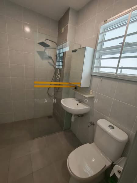 2-storey Terraced House for Sale in Seremban 2 (Negeri Sembilan) - Hanz Low - Bathroom - PropertyGuru.com.my