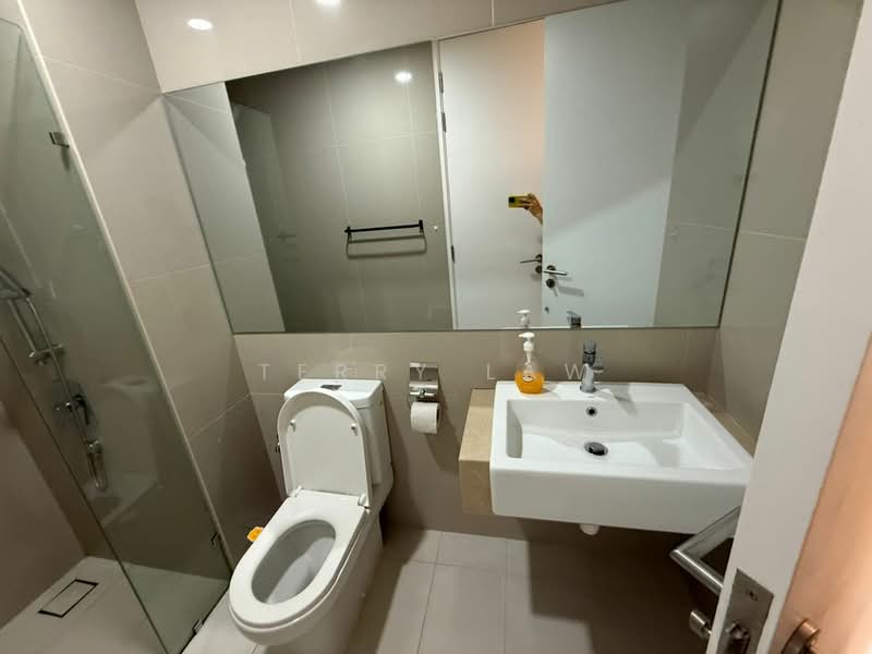 Service Residence for Rent at Southlink - Terry Law - Bathroom - PropertyGuru.com.my
