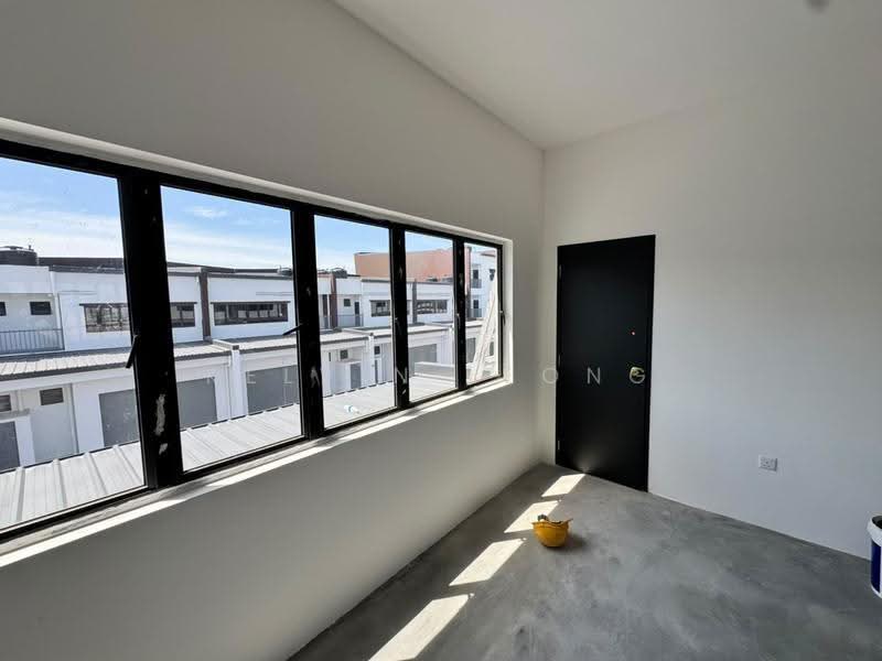 Kedai / Pejabat untuk Disewa di Semenyih (Selangor) - Kelvin Leong - Interior - PropertyGuru.com.my