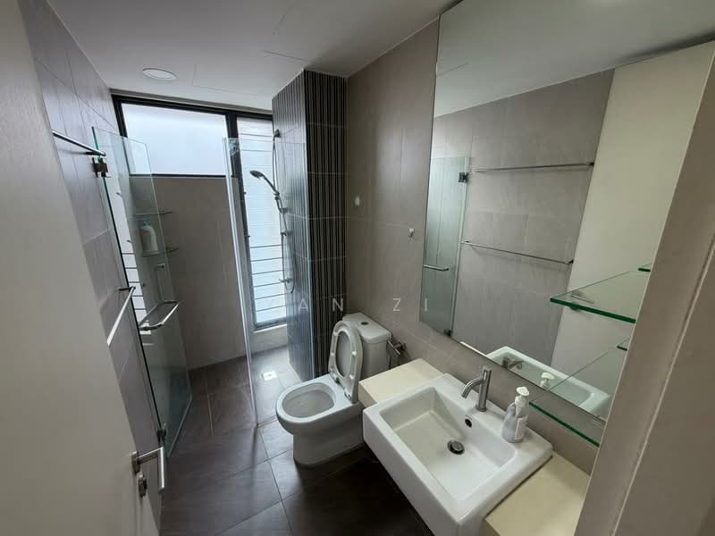 Servis Apartment untuk Dijual di Jaya One Residences - Yan Zi - Bathroom - PropertyGuru.com.my