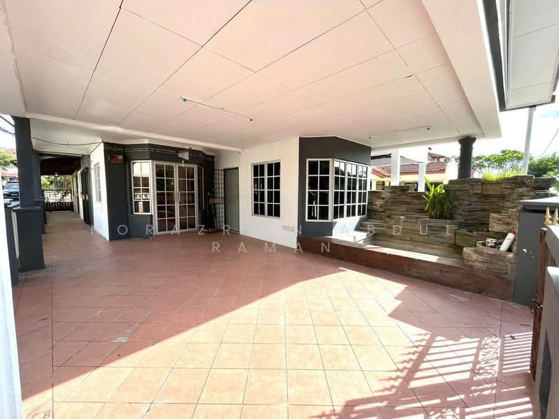 2-storey Terraced House for Sale in Bandar Puncak Alam (Puncak Alam) - Norazrein Abdul Raman - Exterior - PropertyGuru.com.my