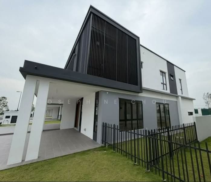 Semi-Detached House for Sale in Telok Panglima Garang (Selangor) - Josephine Chou - Exterior - PropertyGuru.com.my
