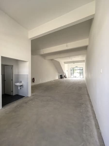 Shop / Office for Rent in Taman Bukit Kaze (Ulu Tiram) - Julia Tan - PropertyGuru.com.my