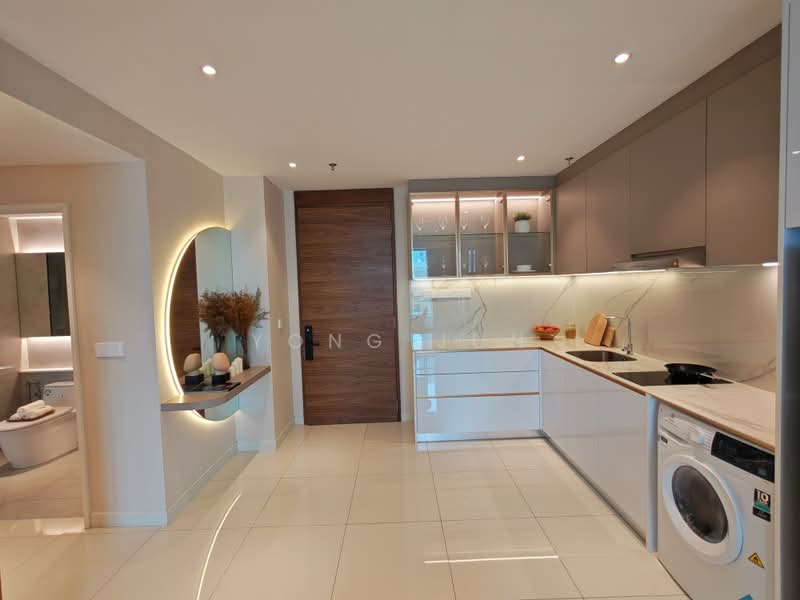 Servis Apartment untuk Dijual di Golden Crown Residence - Yong Jun - Kitchen - PropertyGuru.com.my