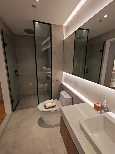 Servis Apartment untuk Dijual di Golden Crown Residence - Yong Jun - Bathroom - PropertyGuru.com.my