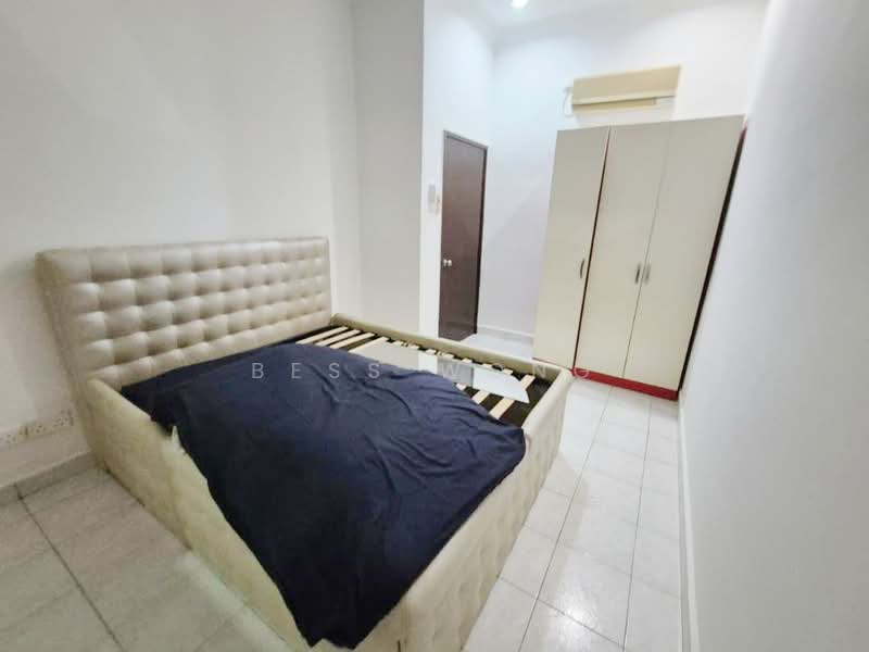 1.5-storey Terraced House for Sale in Taman Pelangi Indah (Ulu Tiram) - Bess Wong - PropertyGuru.com.my
