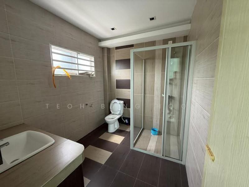 Rumah Berkembar untuk Dijual di Ipoh (Perak) - Oscar Teoh - Bathroom - PropertyGuru.com.my