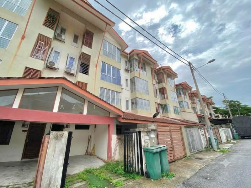 Townhouse for Sale in Selayang (Selangor) - Azli Ibrahim - Exterior - PropertyGuru.com.my