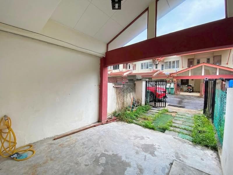 Townhouse for Sale in Selayang (Selangor) - Azli Ibrahim - Exterior - PropertyGuru.com.my