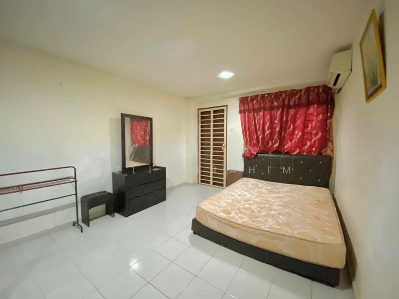 Townhouse for Sale in Selayang (Selangor) - Azli Ibrahim - Bedroom - PropertyGuru.com.my
