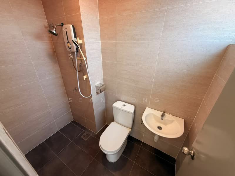 Kondominium untuk Disewa di E Park Residence - Sean Yong - Bathroom - PropertyGuru.com.my