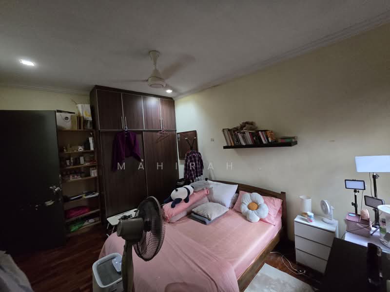 Terraced House for Sale in Alam Damai (Cheras) - Mahirah . - Bedroom - PropertyGuru.com.my