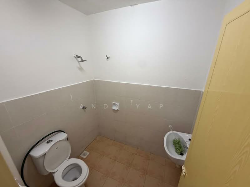 Townhouse for Sale in Rawang (Selangor) - Andy Yap - Bathroom - PropertyGuru.com.my