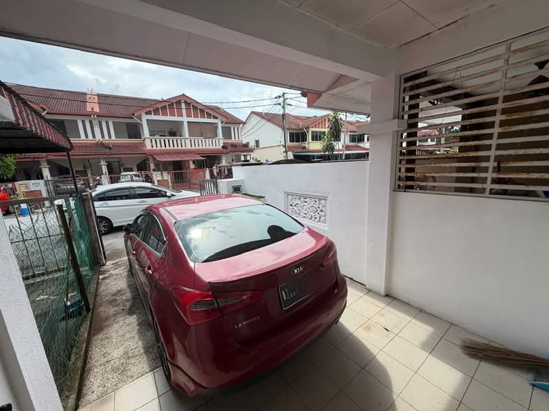 Townhouse for Sale in Rawang (Selangor) - Andy Yap - Exterior - PropertyGuru.com.my