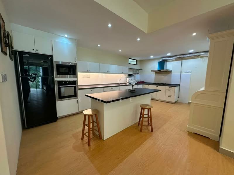 Kondominium untuk Dijual di Surin Condominium - Xinnee . - Kitchen - PropertyGuru.com.my