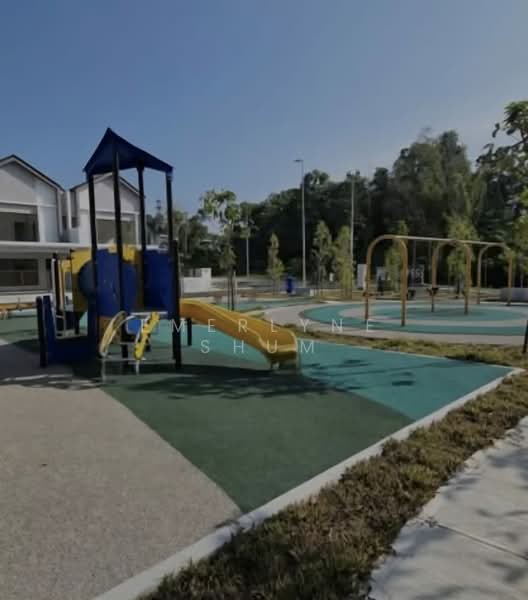 Rumah Berkembar untuk Dijual di Bandar Bukit Puchong (Puchong) - Emerlyne Shum - Exterior - PropertyGuru.com.my