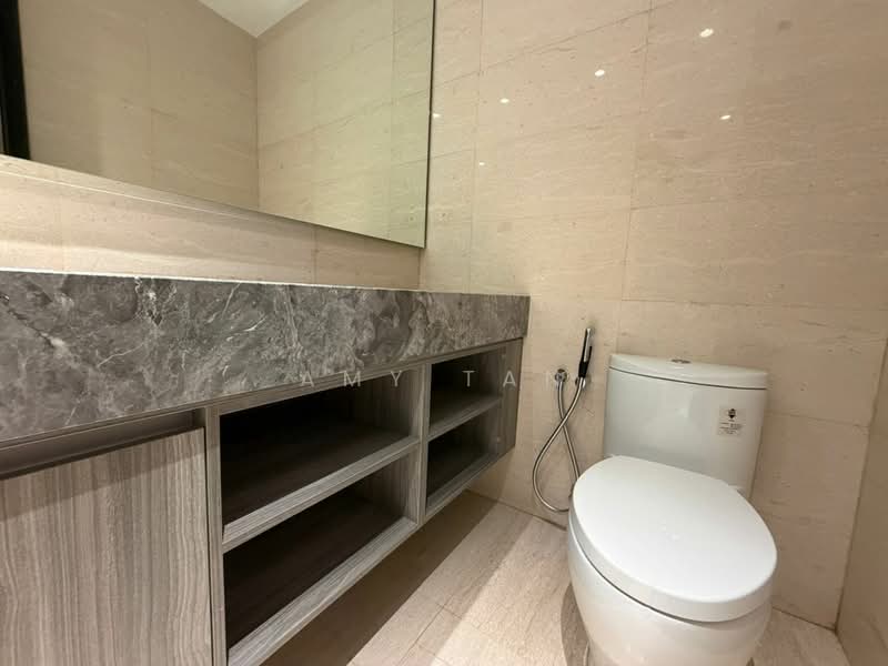 Kediaman Servis untuk Disewa di Marriott Residence @ Gurney - Amy Tan - Bathroom - PropertyGuru.com.my