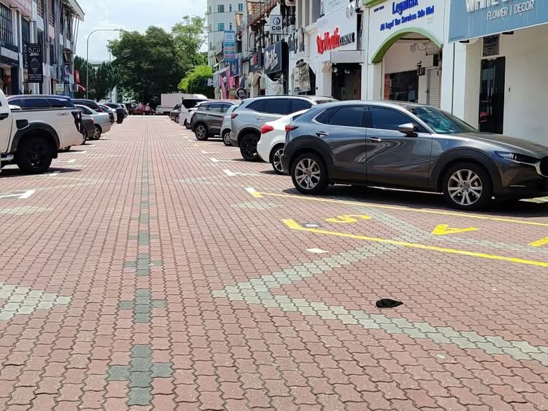Shop / Office for Sale in Ipoh (Perak) - Lee Muzi - PropertyGuru.com.my
