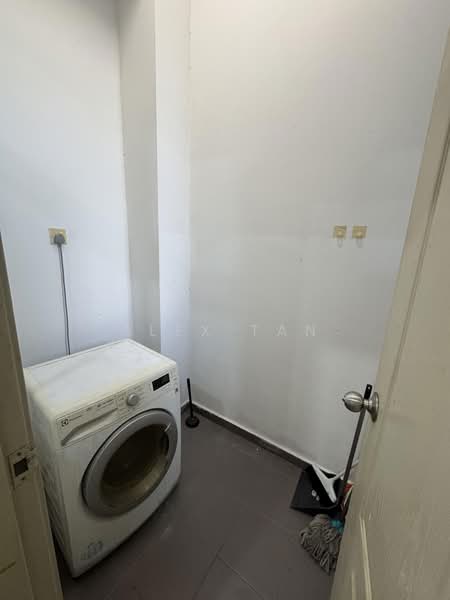 Servis Apartment untuk Disewa di THE SENAI GARDEN (PANGSAPURI IMPIAN SENAI) - ALEX TAN - PropertyGuru.com.my