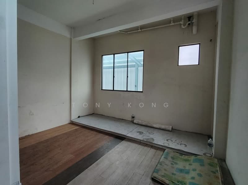 Warehouse for Rent in Kota Kinabalu (Sabah) - Tony Kong - Interior - PropertyGuru.com.my