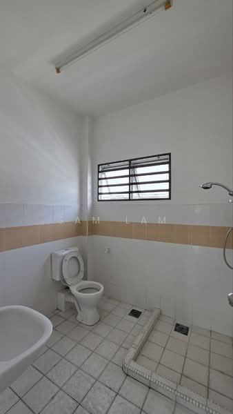 Rumah Teres 2 Tingkat untuk Dijual di Bandar Cyber Ipoh (Bandar Siber) (Ipoh) - Sam Lam - Bathroom - PropertyGuru.com.my