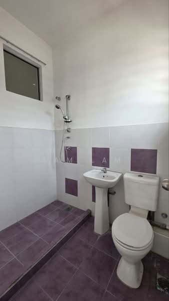 Rumah Teres 2 Tingkat untuk Dijual di Bandar Cyber Ipoh (Bandar Siber) (Ipoh) - Sam Lam - Bathroom - PropertyGuru.com.my