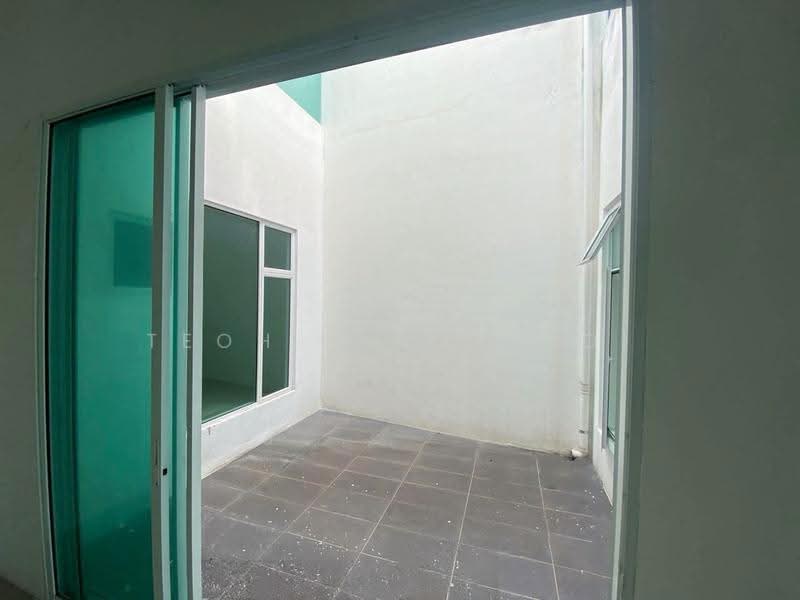 2-storey Terraced House for Sale in Ipoh (Perak) - Oscar Teoh - Exterior - PropertyGuru.com.my