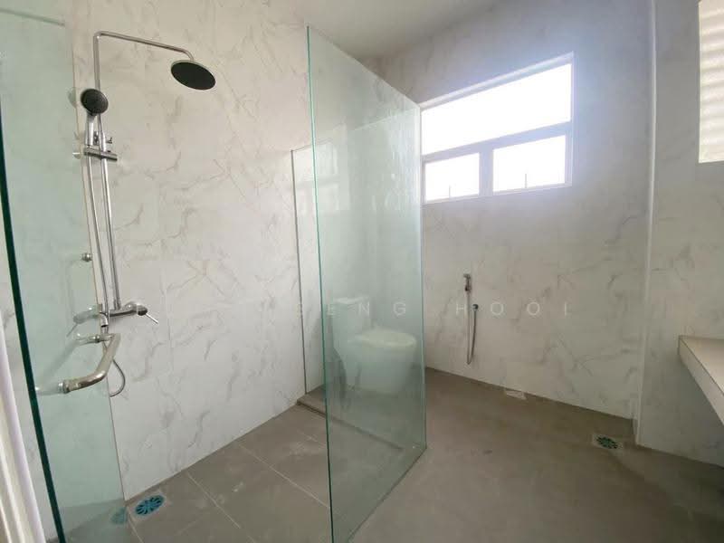 2-storey Terraced House for Sale in Ipoh (Perak) - Oscar Teoh - Bathroom - PropertyGuru.com.my