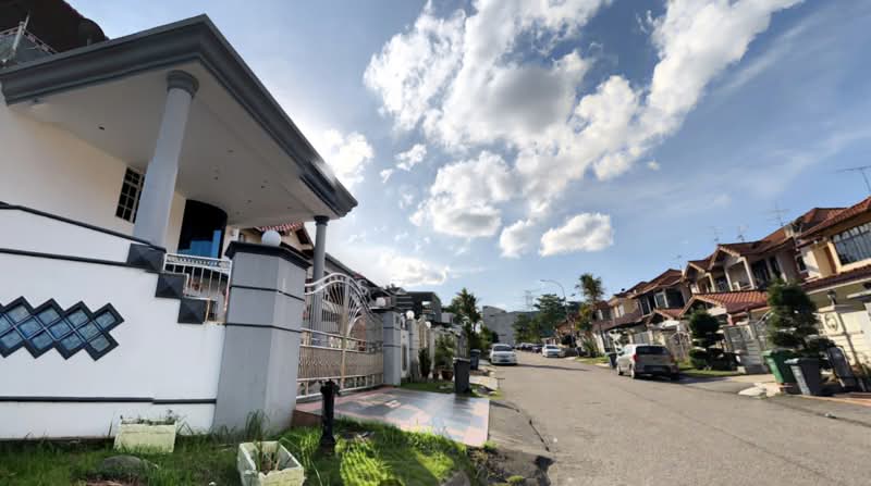 Rumah Teres 2 Tingkat untuk Dijual di Taman Desa Tebrau (Tebrau) - Jasz Ong - Exterior - PropertyGuru.com.my