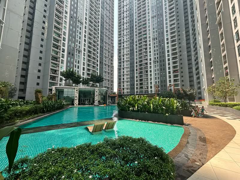 Kondominium untuk Dijual di The Henge - Jackson Wong - Exterior - PropertyGuru.com.my