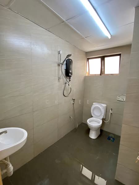 Condominium for Rent at Vista Komanwel A - CK Yee - PropertyGuru.com.my