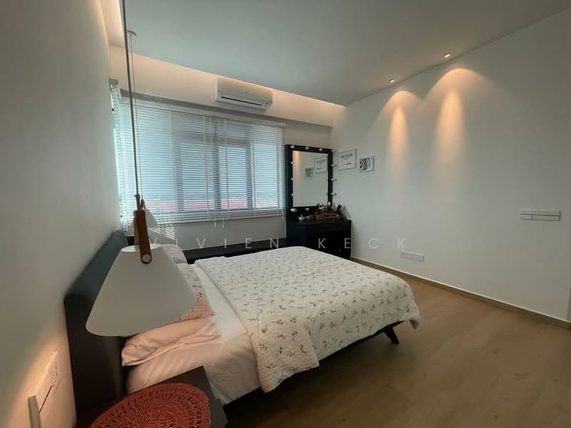 Pangsapuri untuk Dijual di Sky Oasis Residence (Pangsapuri Oasis 1) - Vivien Keck - Bedroom - PropertyGuru.com.my