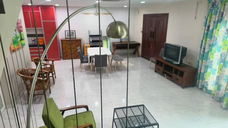 Semi-Detached House for Rent in Taman Persiaran Desa (Seputeh) - Nick Biaspal - Living Room - PropertyGuru.com.my