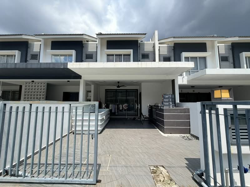 2-storey Terraced House for Sale in Taman Desa Country Homes (Rawang) - Jack Cheng - Exterior - PropertyGuru.com.my